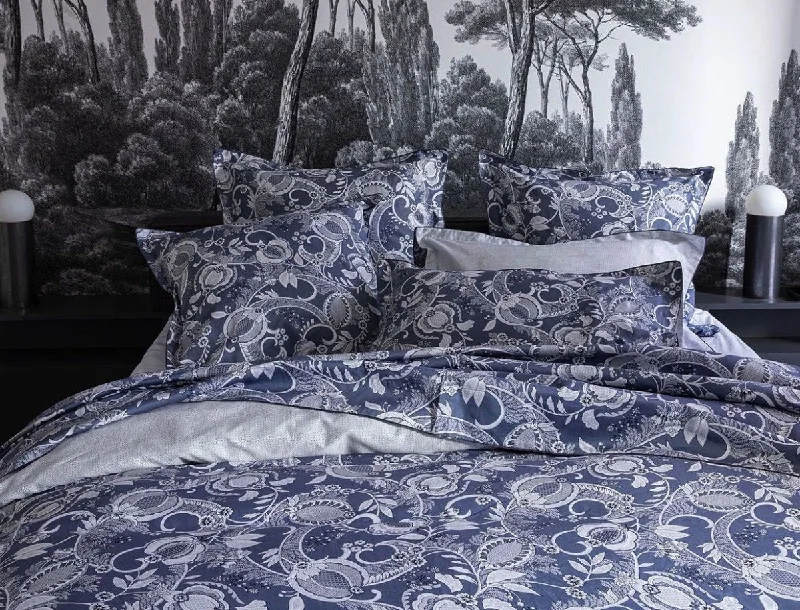 Chandernagor Navy Bedding by Alexandre Turpault