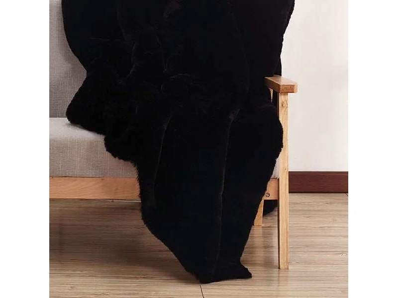 Caparica Black Throw