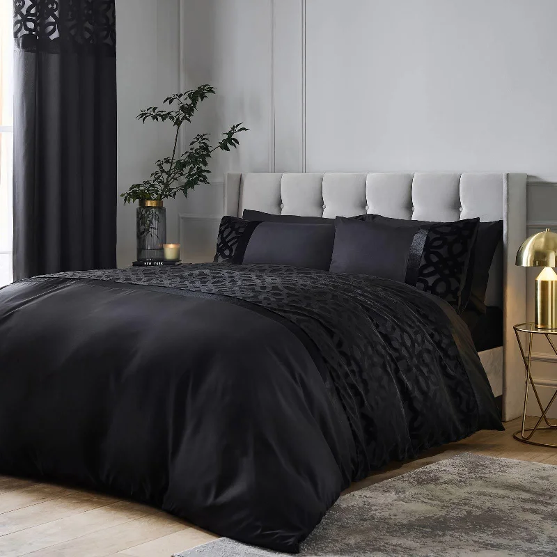 Lattice Cut Velvet Duvet Cover Set Black