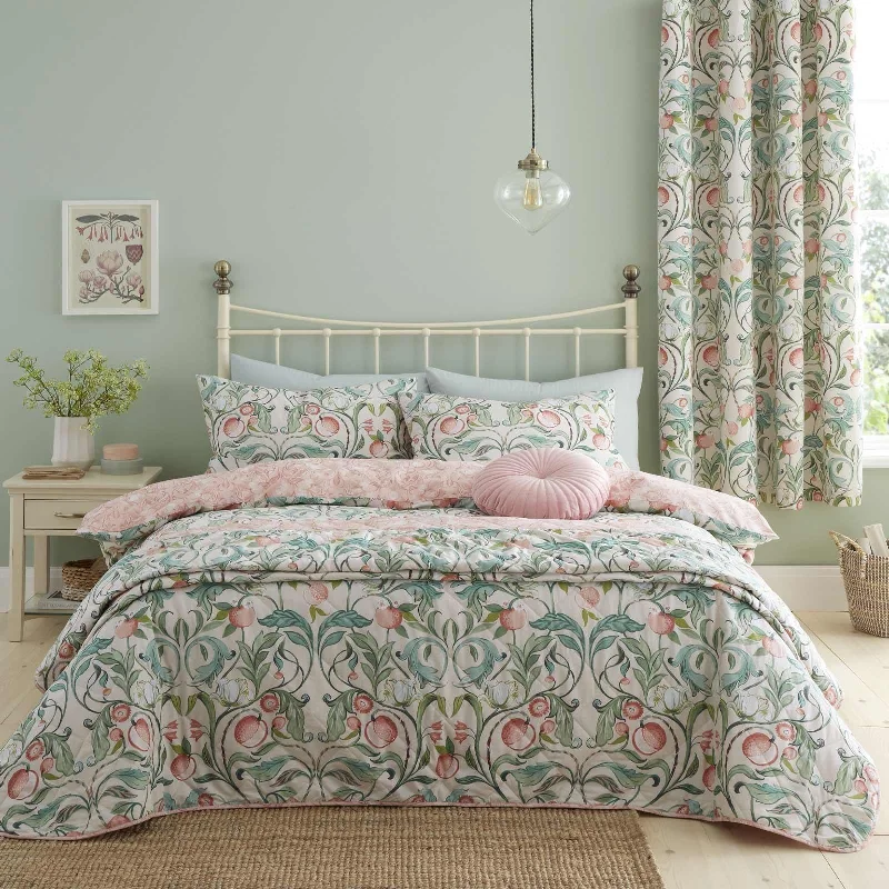 Clarence Floral Duvet Cover Set