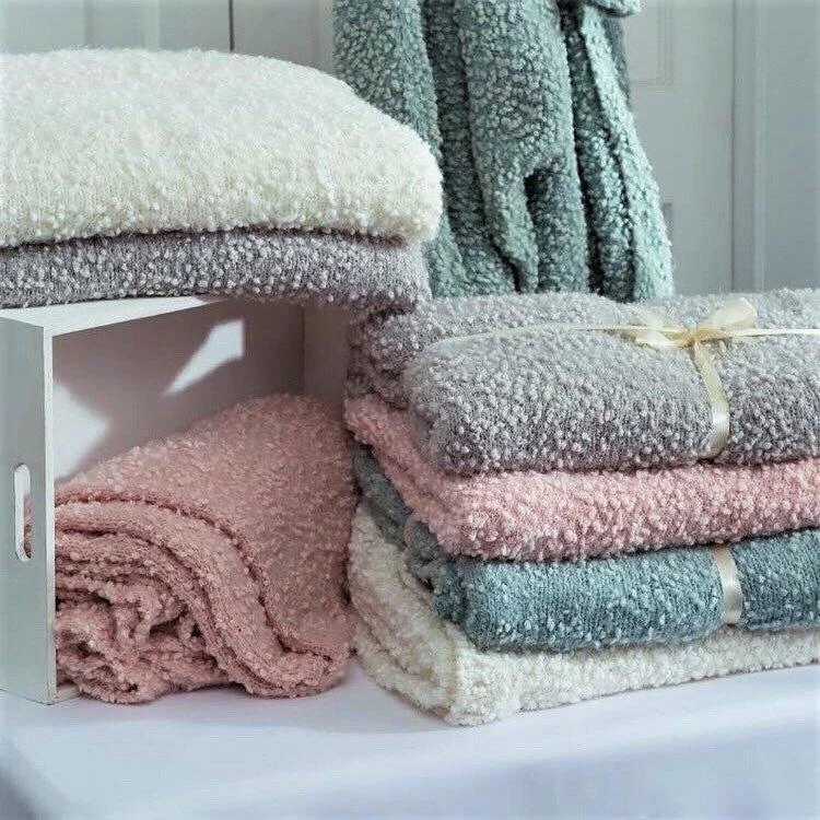 Pebble Creek Lightweight Throw Blankets